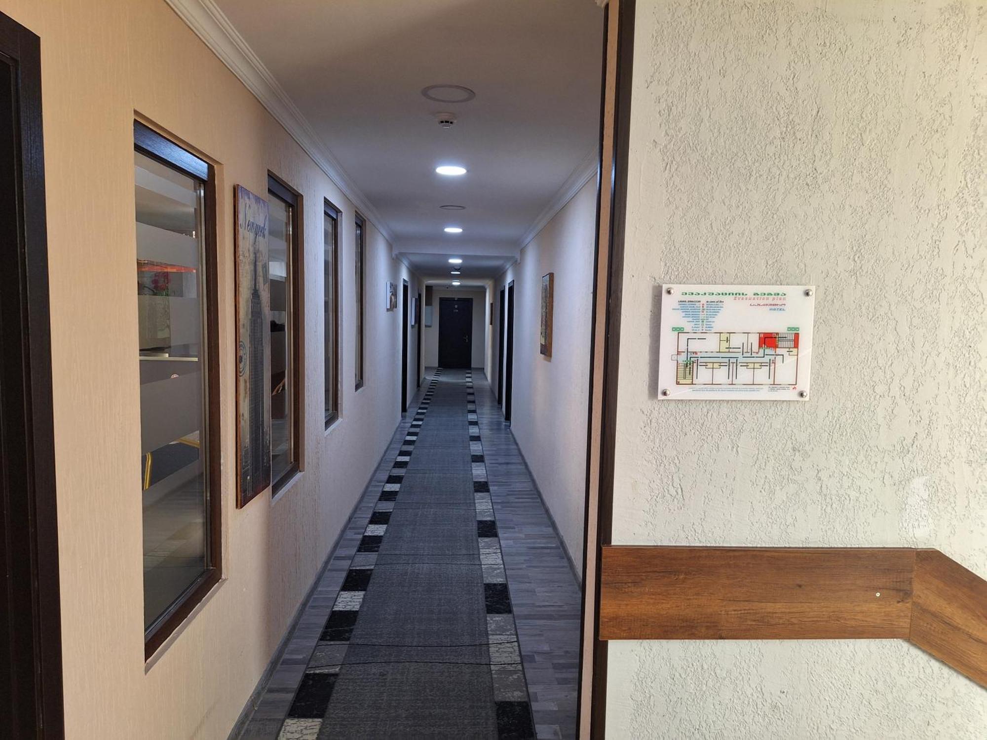 Hotel Georgian Kutaisi Exteriör bild